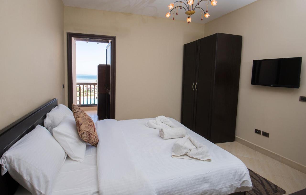 Premium Sea View 2 Bedrooms 2 Bathrooms Apartment Located Within Gravity Hotel & Aquapark Hurghada Esterno foto